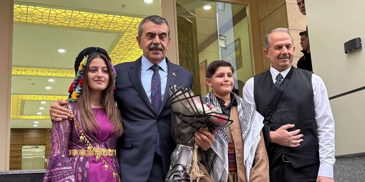 Milli Eğitim Bakanı Yusuf Tekin Hakkari’de