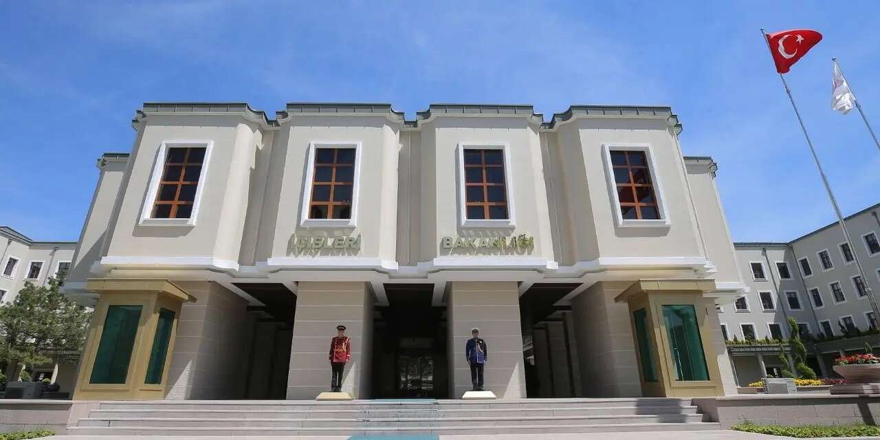 5 Belediye Başkanı tutuklama sonrası görevden uzaklaştırıldı