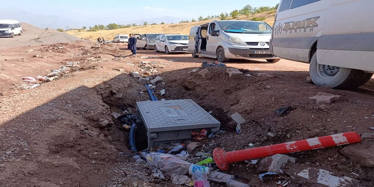 Üzümlü Sınır Kapısı’nda bakımsızlık tepkisi