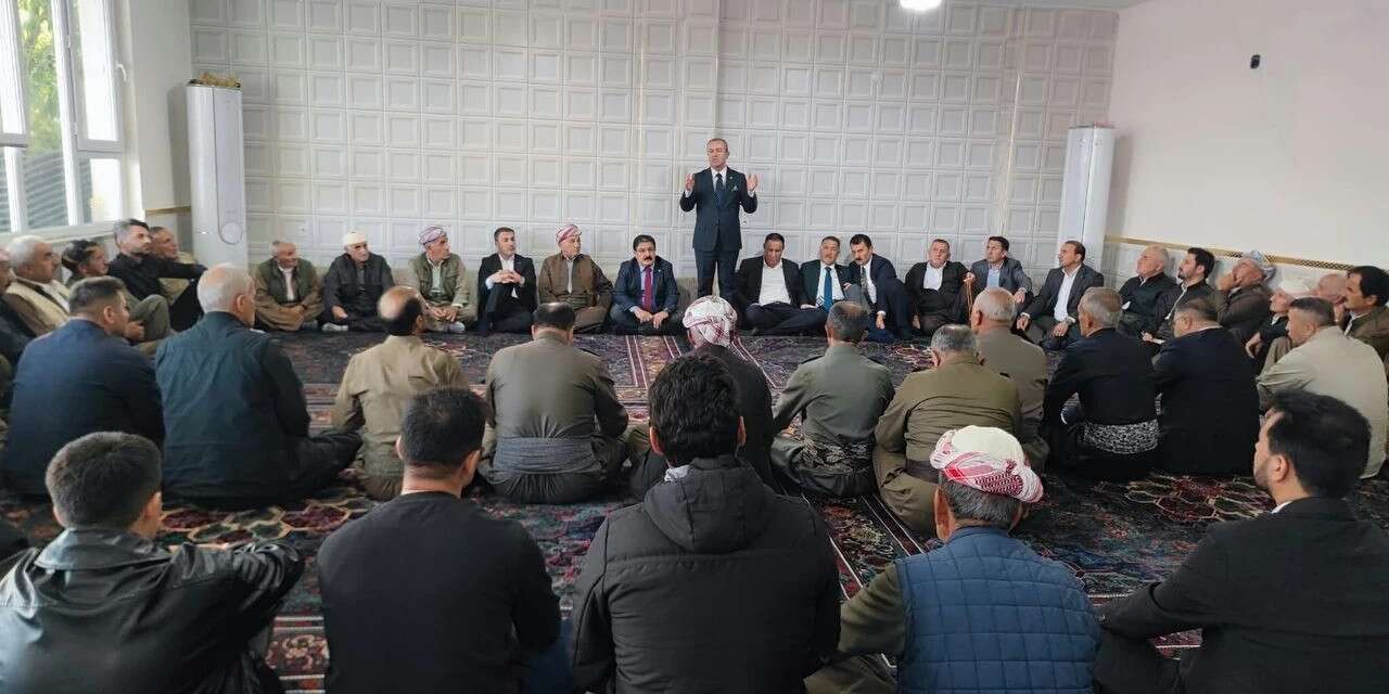 Başkan Kaya’dan Derecik’te  statü değişikliği açıklaması