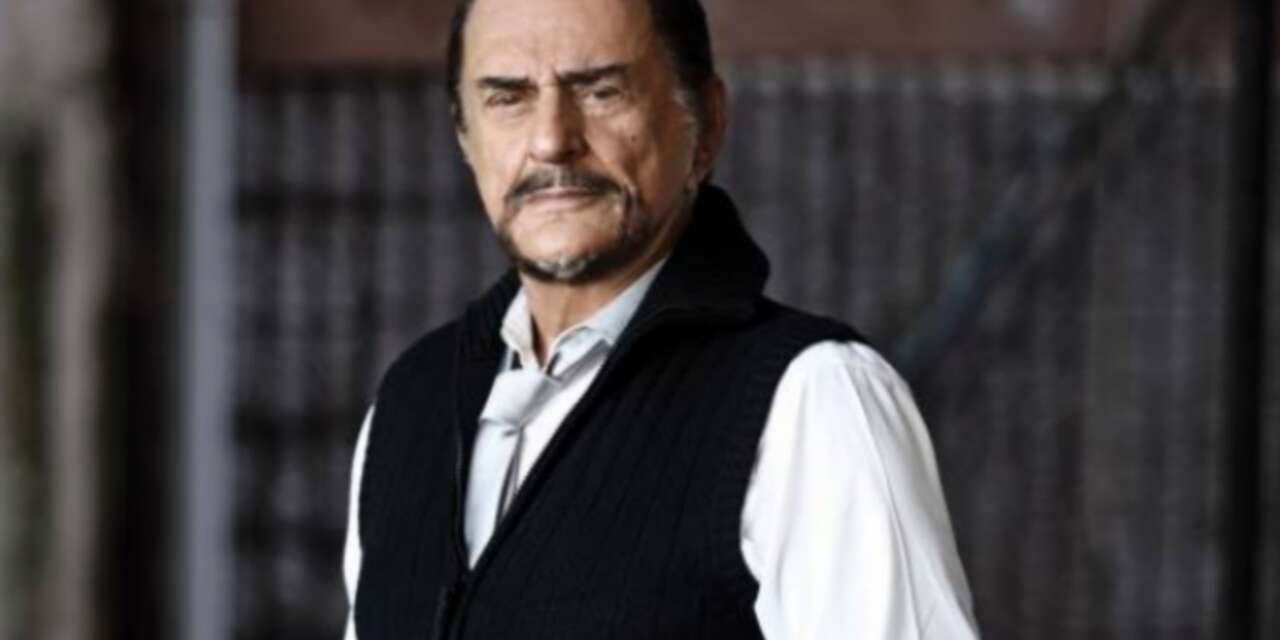 Türk Pop Müziğinin Usta İsmi Alpay hayatını kaybetti
