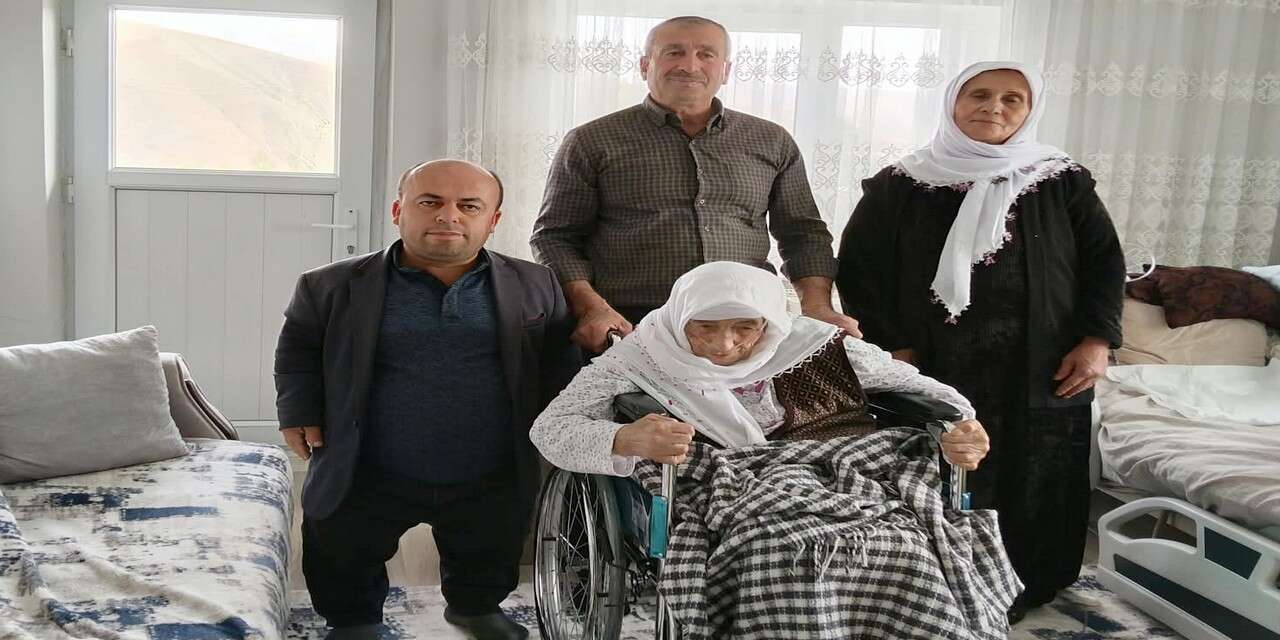 Yüksekova’da Sevginin önünde engel yok