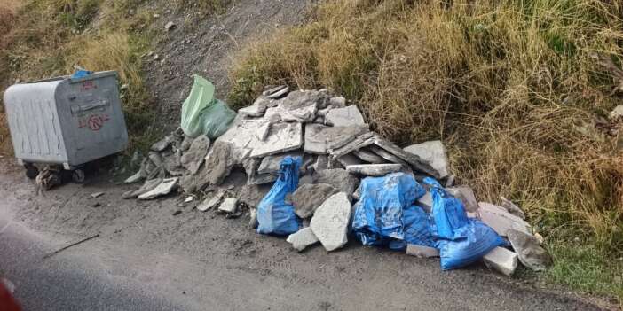 Hakkari Belediyesinden çevre kirliliği uyarısı
