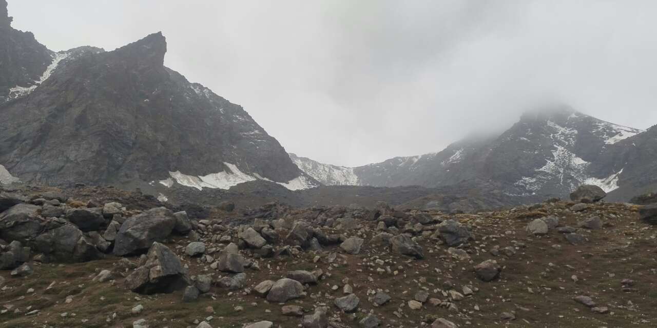 Hakkari’de kış hazırlığı: 3 bin 500 rakımda su mesaisi