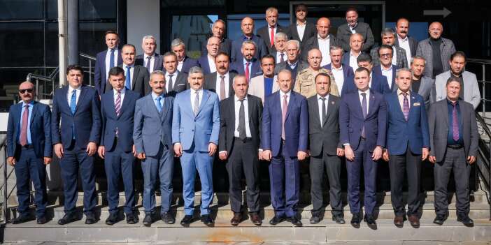 Hakkari Öğretmenevinde Muhtarlar Günü buluşması