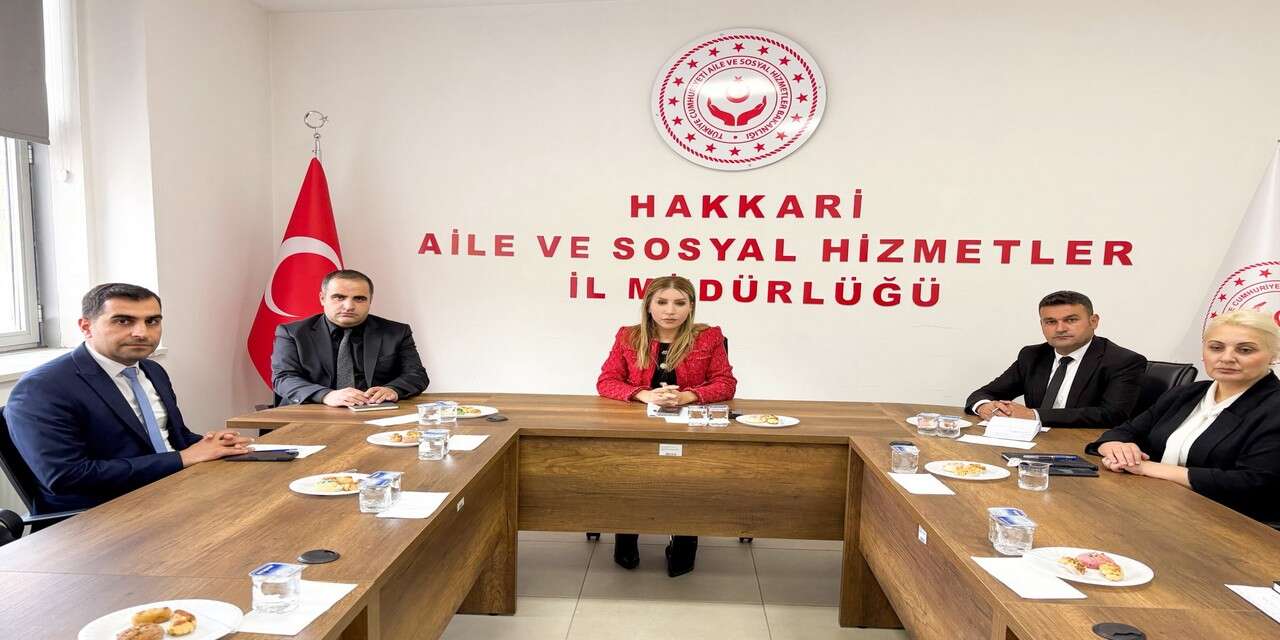 Hakkari’de “İyilik Var” Projesi tanıtıldı