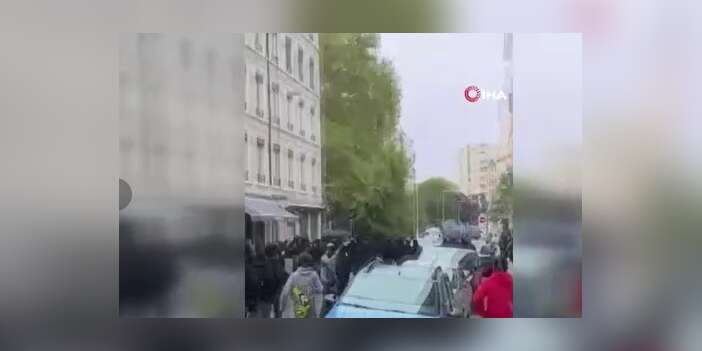 Fransa'da sokaklar bir kez daha karıştı Bin kişi gözaltında