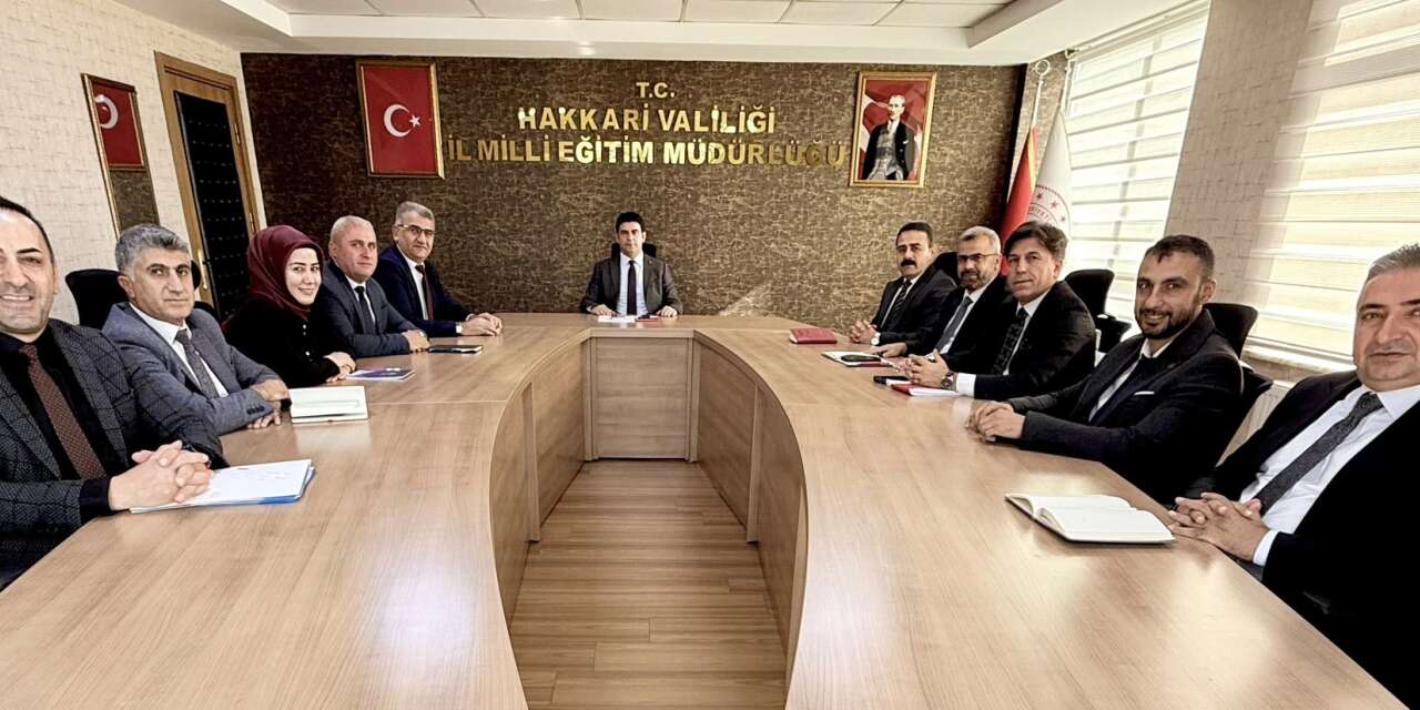 Hakkari İl Milli Eğitim Müdürlüğünde haftalık toplantı