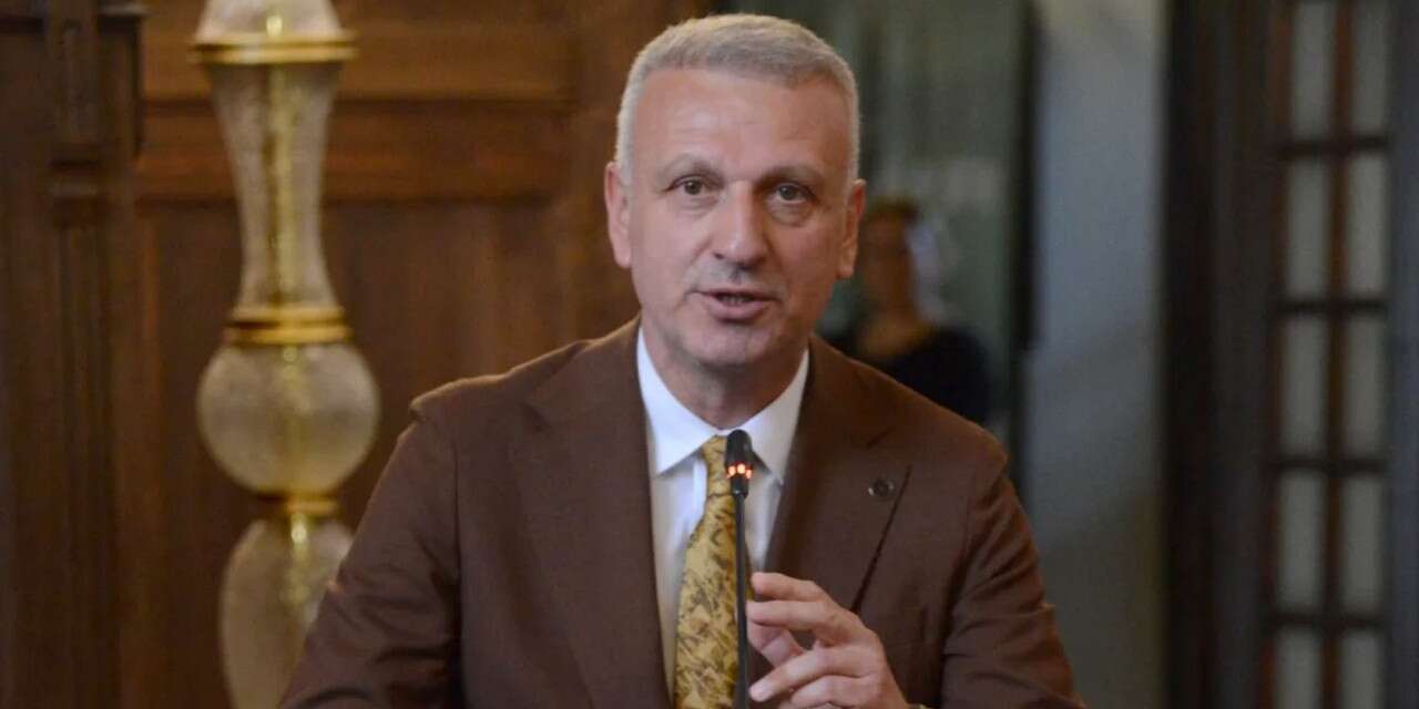 Oktay Saral, Cumhurbaşkanı Başdanışmanlığı görevinden istifa etti