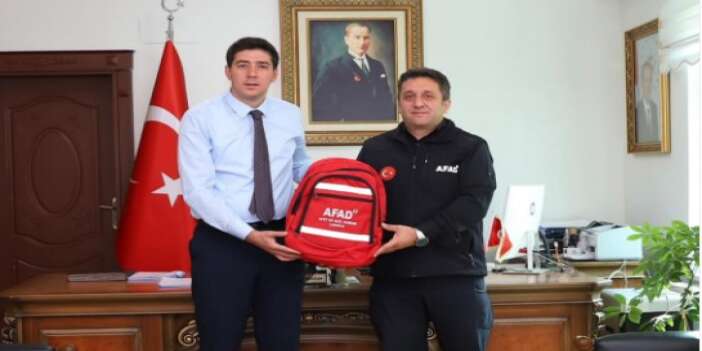 Şemdinli’de dikkat çeken kurum ziyareti