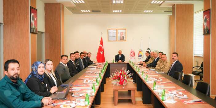 Hakkari’de sınır güvenliği için önemli toplantı