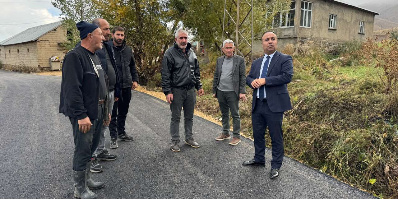 Büyükçiftlik’te sıcak asfalt çalışmaları tamamlandı