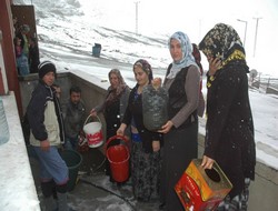 Hakkari'de birçok ev sular altında