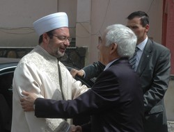 Diyanet işleri başkanı Görmez Hakkari'de