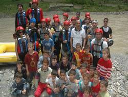 Zap suyunda rafting heyecanı