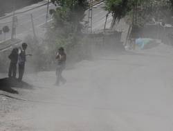 Mahalle sakinleri parke taşı istiyor