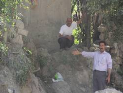 200 hanelik mahalle tehlikede...