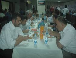 Üniversite'den iftar yemeği....