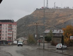 Hakkari'deki yağışlar hayatı felç etti,,,