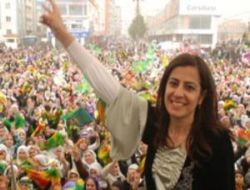 Ayla Akat Ata  "iddiaları yalanladı"