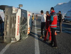 Trafik kazası 4 yaralı