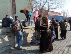 Suriyeli aileler kalacak yer arıyor