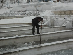 Alabalık tesisleri dondu