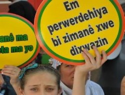 Eğitim-Sen anadil eğitimi verecek
