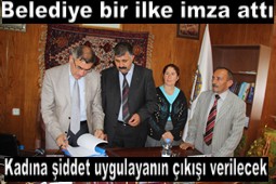 BELEDİYEDE TOPLU SÖZLEŞME SEVİNCİ