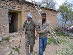 En yaşlı seçmen oy kullandı