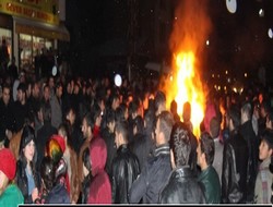 Hakkari ve Y.ova'da kutlamalar başladı