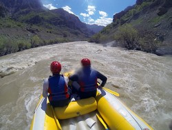 Hakkari'de rafting heyecanı başlıyor