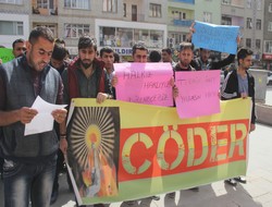 Hakkari Cöder Hes'leri protesto etti,,,