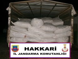 2 ton 500 kilo kaçak çay yakalandı