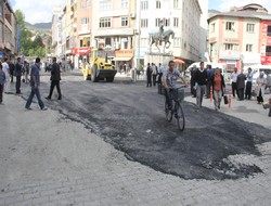 Hakkari'deki yollar onarılıyor