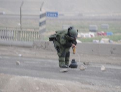 İzinsiz gösteriye polis müdahalesi