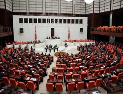 Akdoğan: Hakkari'nin doğal gaz projesini sordu