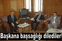 VALİ`DEN BAŞKAN`A TAZİYE ZİYARETİ
