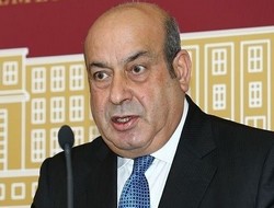 Kaplan yayını terk etti