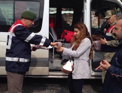 Jandarmadan erken bayram kutlaması