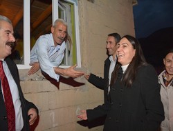 Vatandaşlar eş başkanlardan memnun