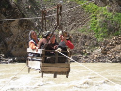 GEÇİM SIKINTISI ENGEL TANIMIYOR