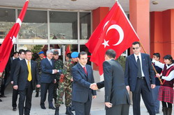 KURTULUŞA SADE BİR TÖREN