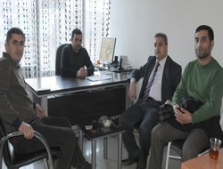 İHD heyetinden DHA muhabirine ziyaret,,,