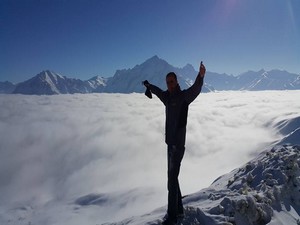 Bulutların altında Hakkari