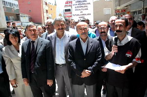 KESK AÇLIK GREVİ BAŞLATTI