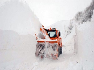 Muşta çığ faciası kurtarma ekibi çığ altında kaldı