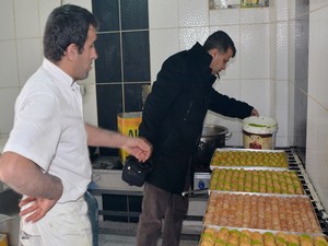 Hakkari'de Cafeler ve pastaneler denetlendi