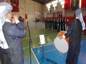 Hakkari'de Halkoyunları yarışması ertelendi