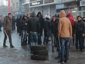 Bir çok ilde HDP’ye saldırılar yapıldı